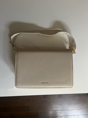 Cream Crossbody Bag with Adjustable Strap